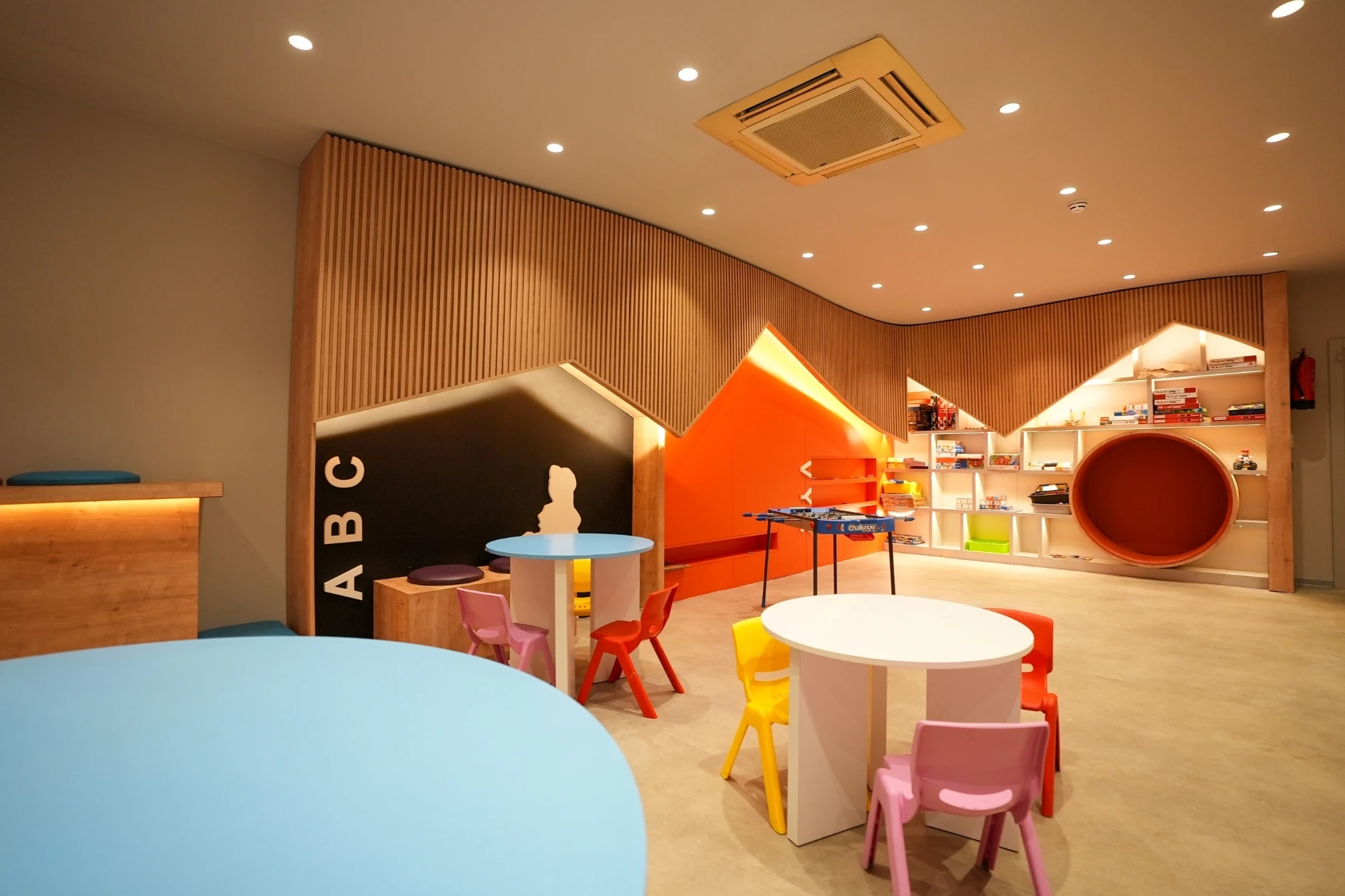 Kaya Palazzo Kids Club
