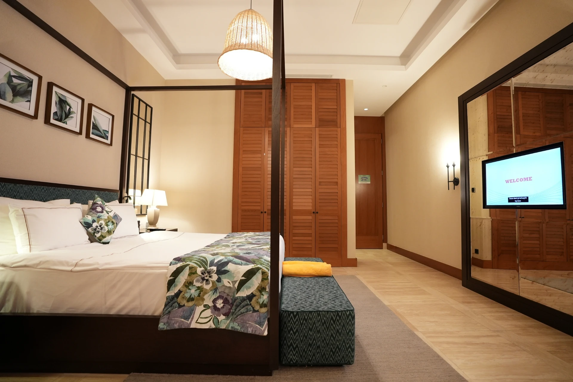Kaya Palazzo Lagoon Suite